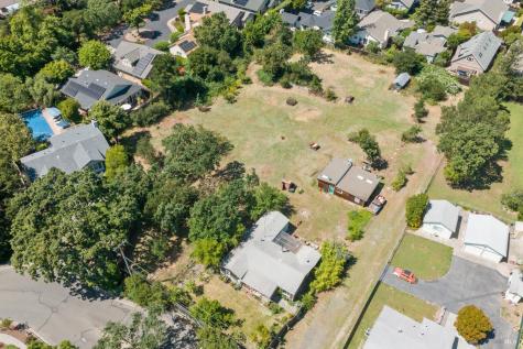 234 Malet Street Sonoma CA 95476