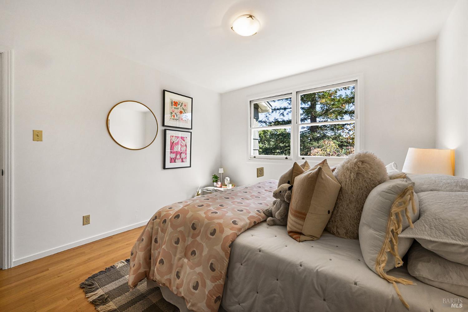 18 Plumas Avenue San Anselmo CA 94960