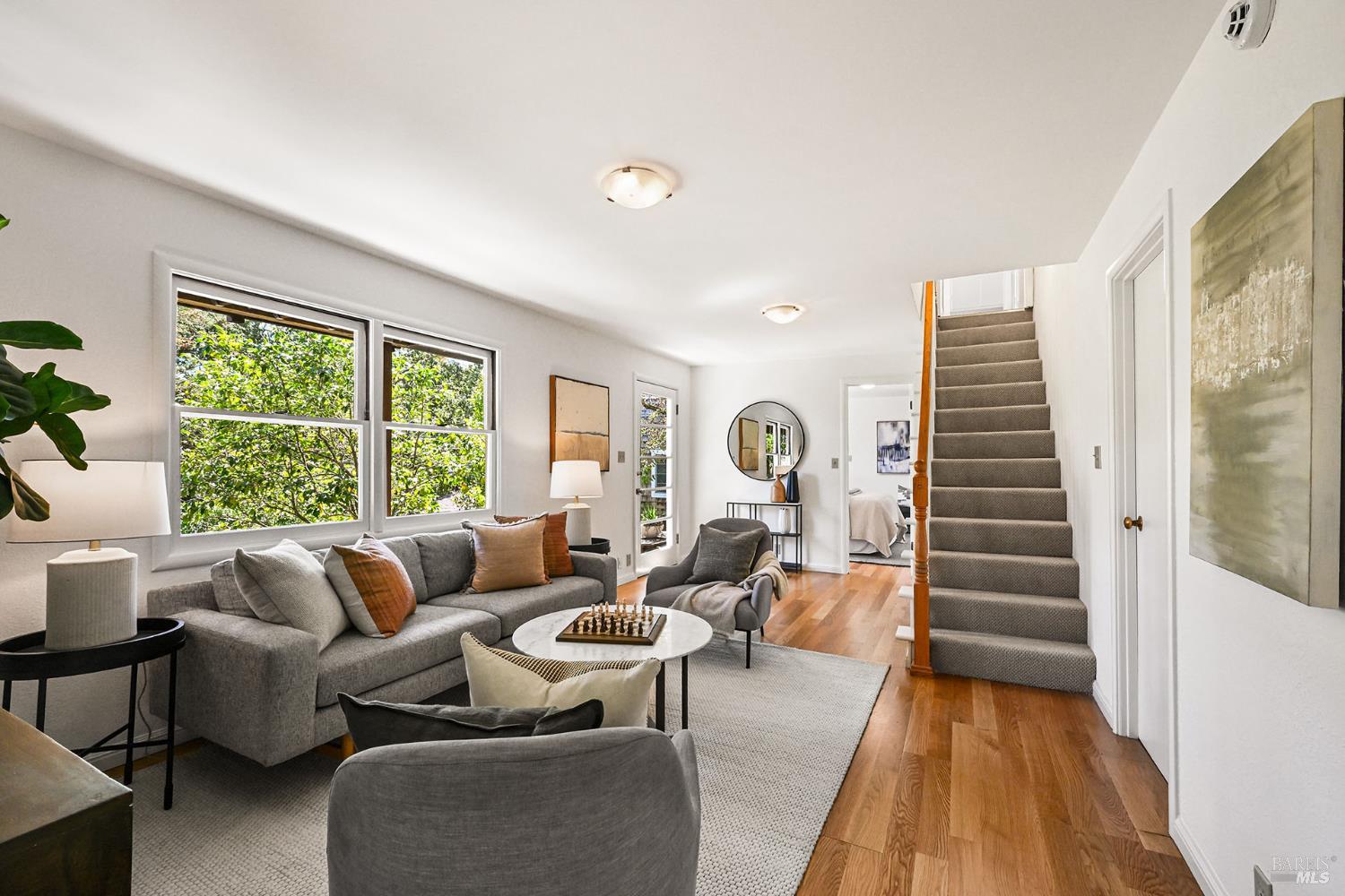18 Plumas Avenue San Anselmo CA 94960