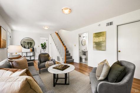 18 Plumas Avenue San Anselmo CA 94960