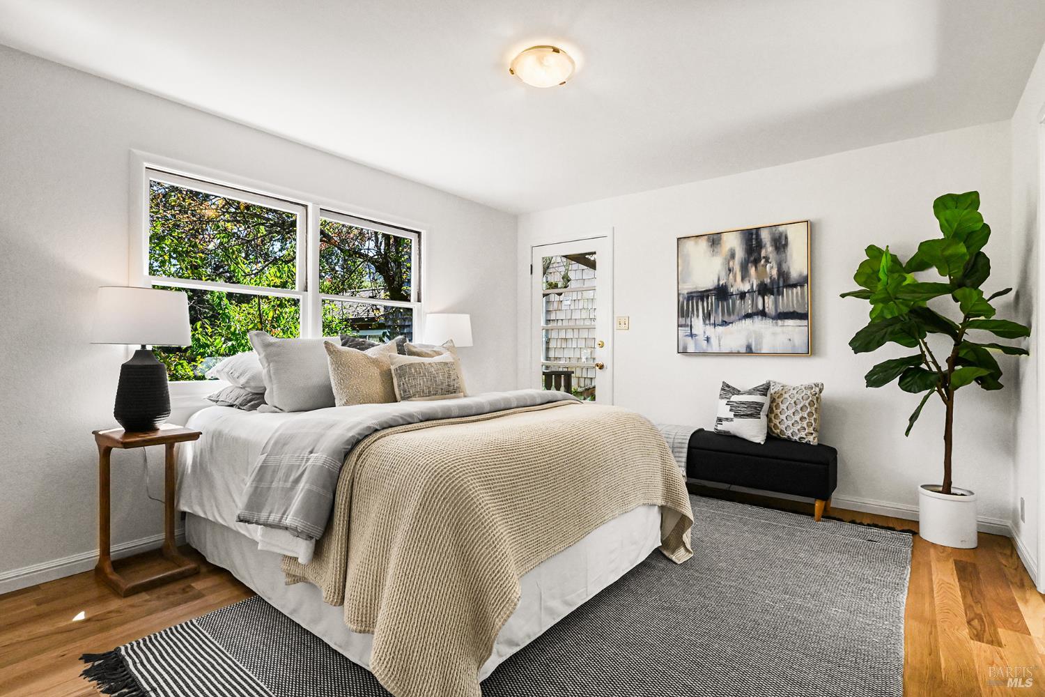 18 Plumas Avenue San Anselmo CA 94960