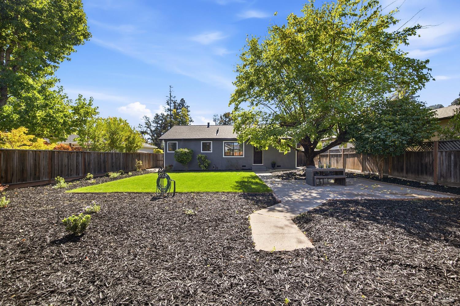 2728 Illinois Street Napa CA 94558