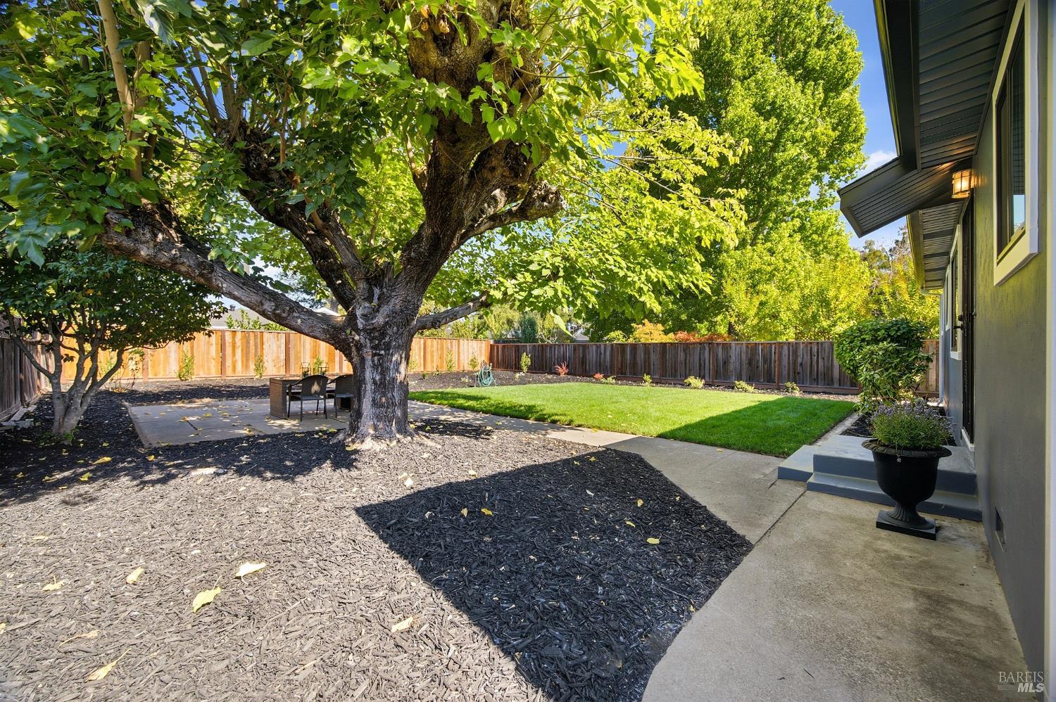 2728 Illinois Street Napa CA 94558