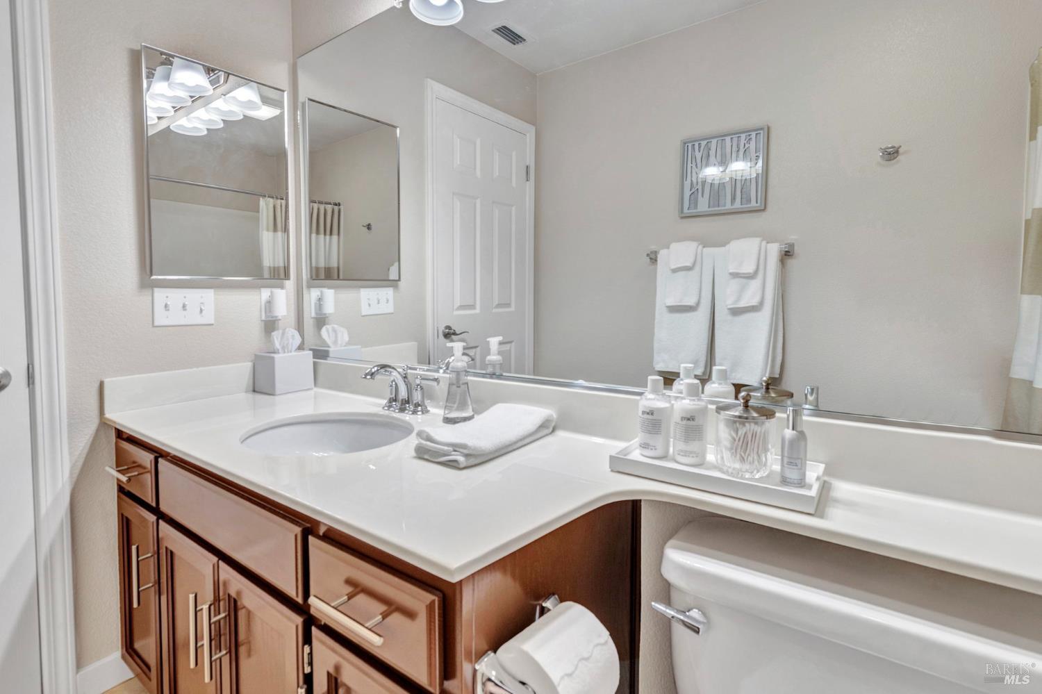 2410 High Pointe Court Fairfield CA 94534