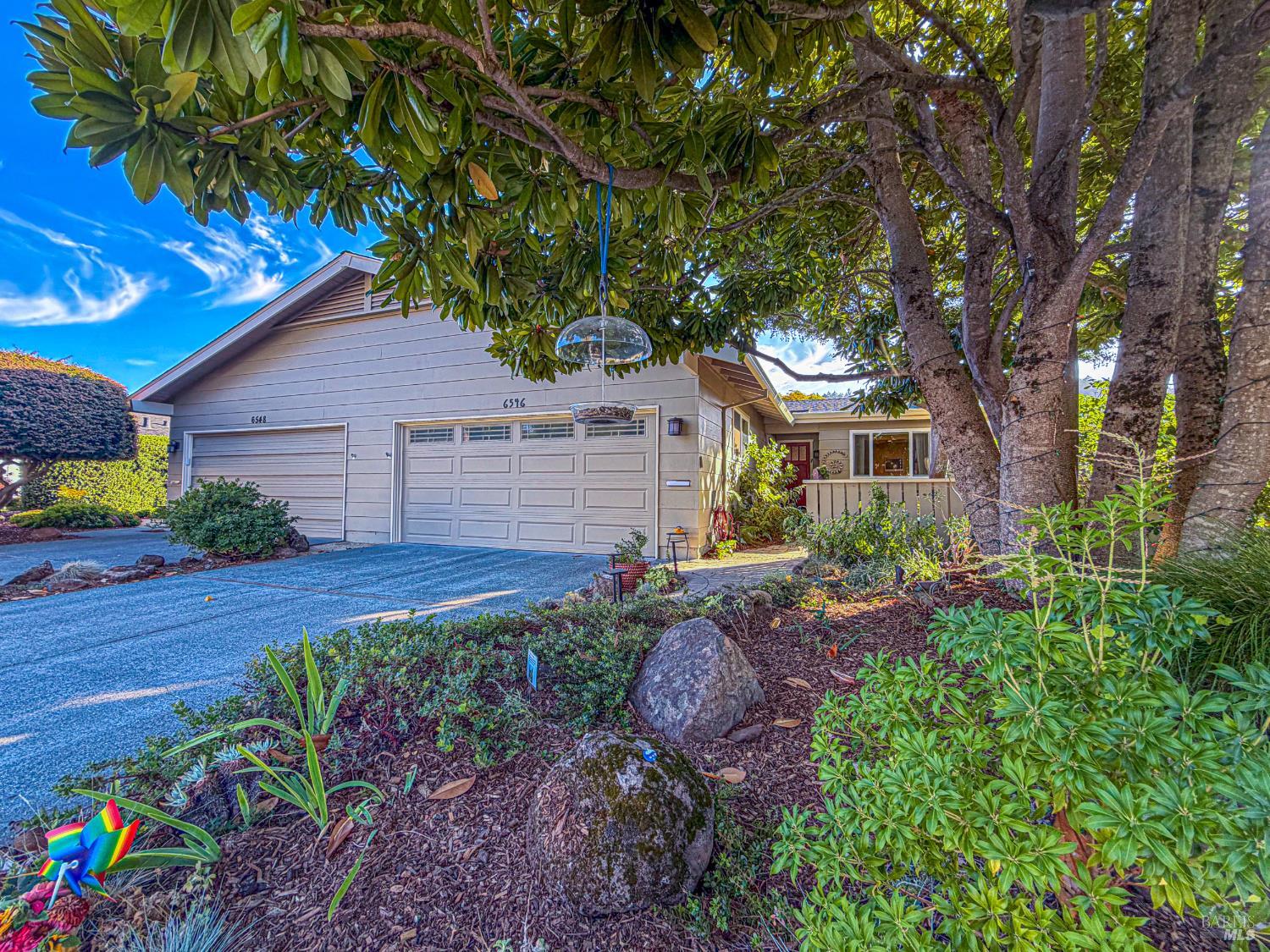 6546 Meadowridge Drive Santa Rosa CA 95409