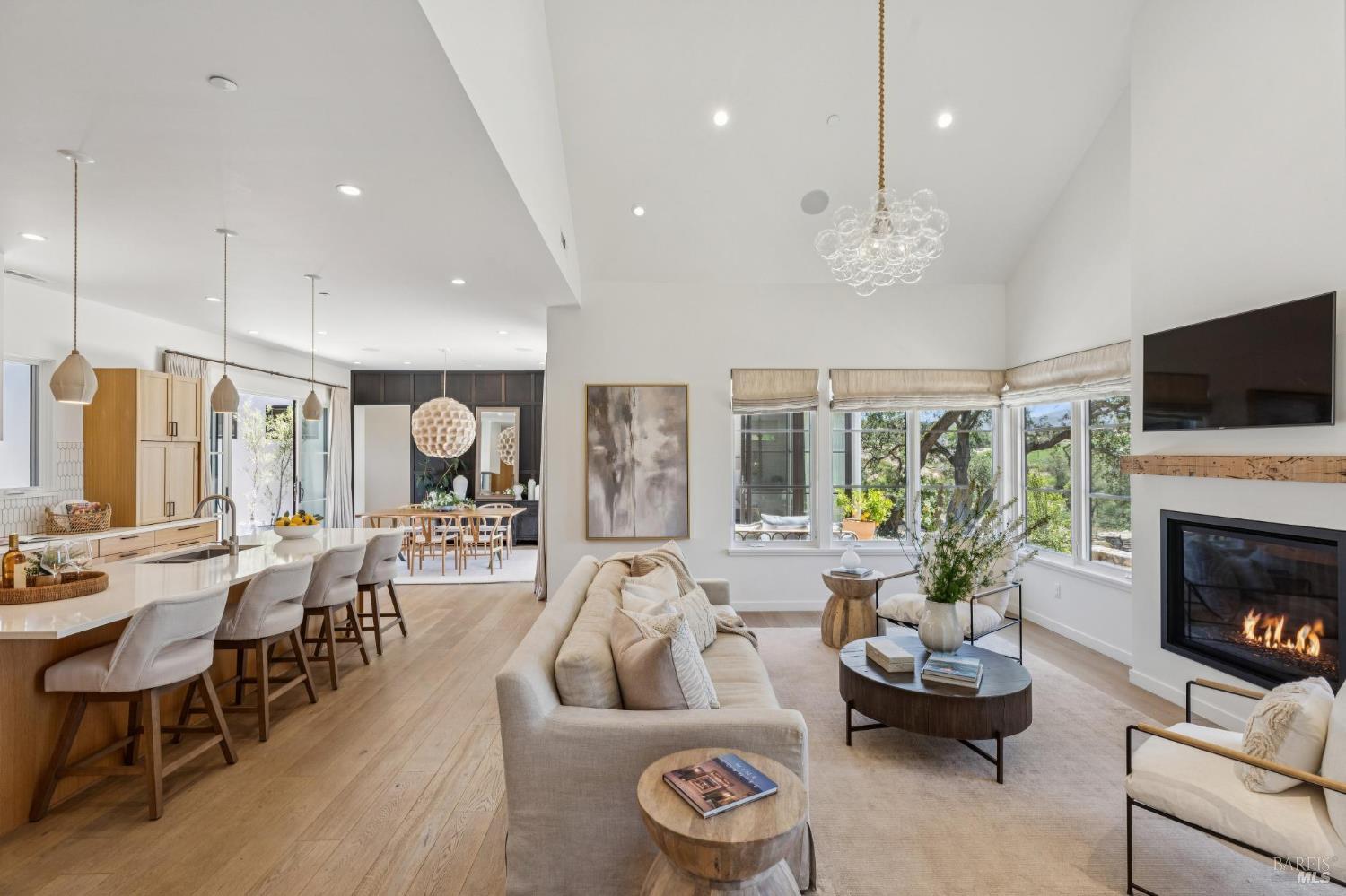 1035 Loma Vista Drive Napa CA 94558