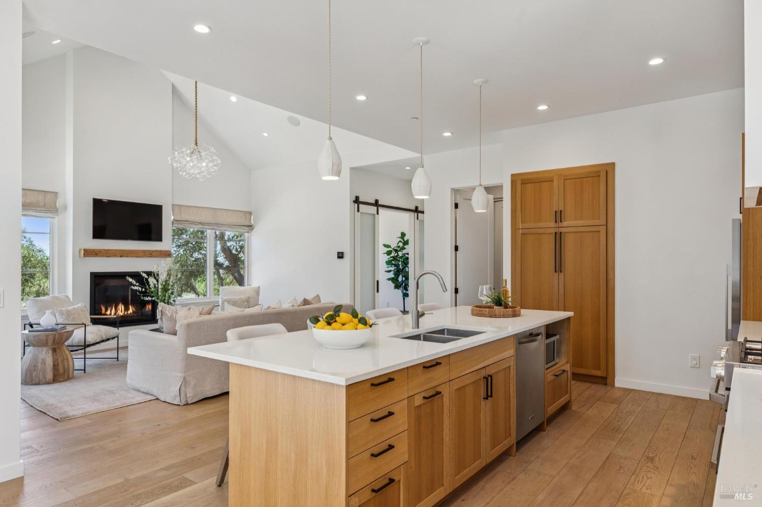 1035 Loma Vista Drive Napa CA 94558