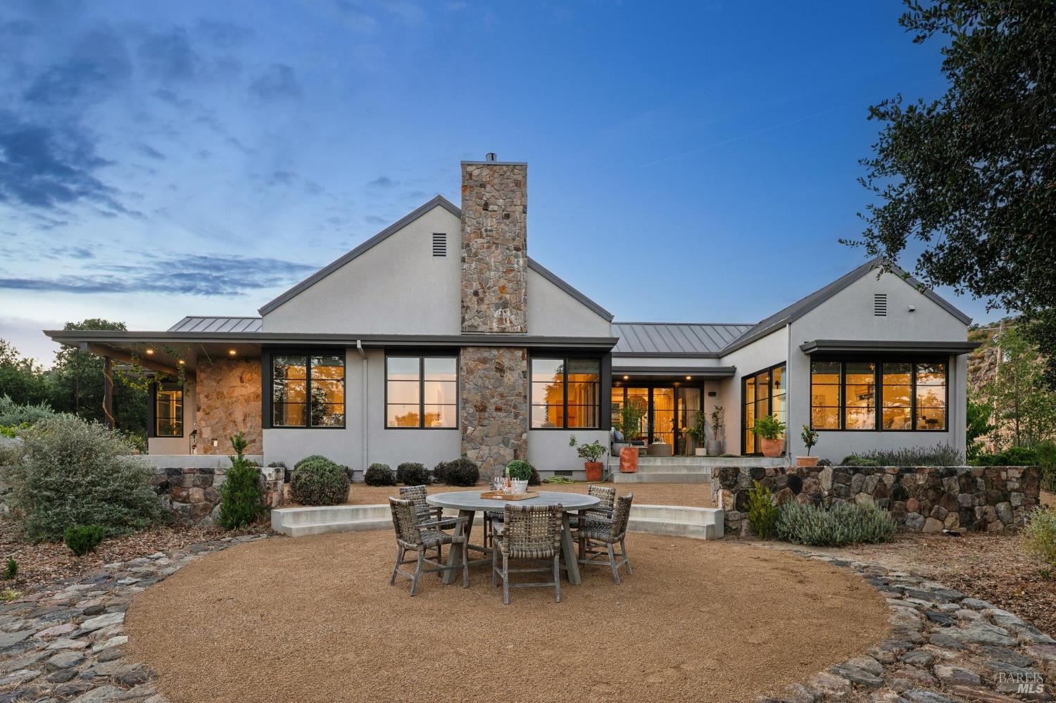 1035 Loma Vista Drive Napa CA 94558