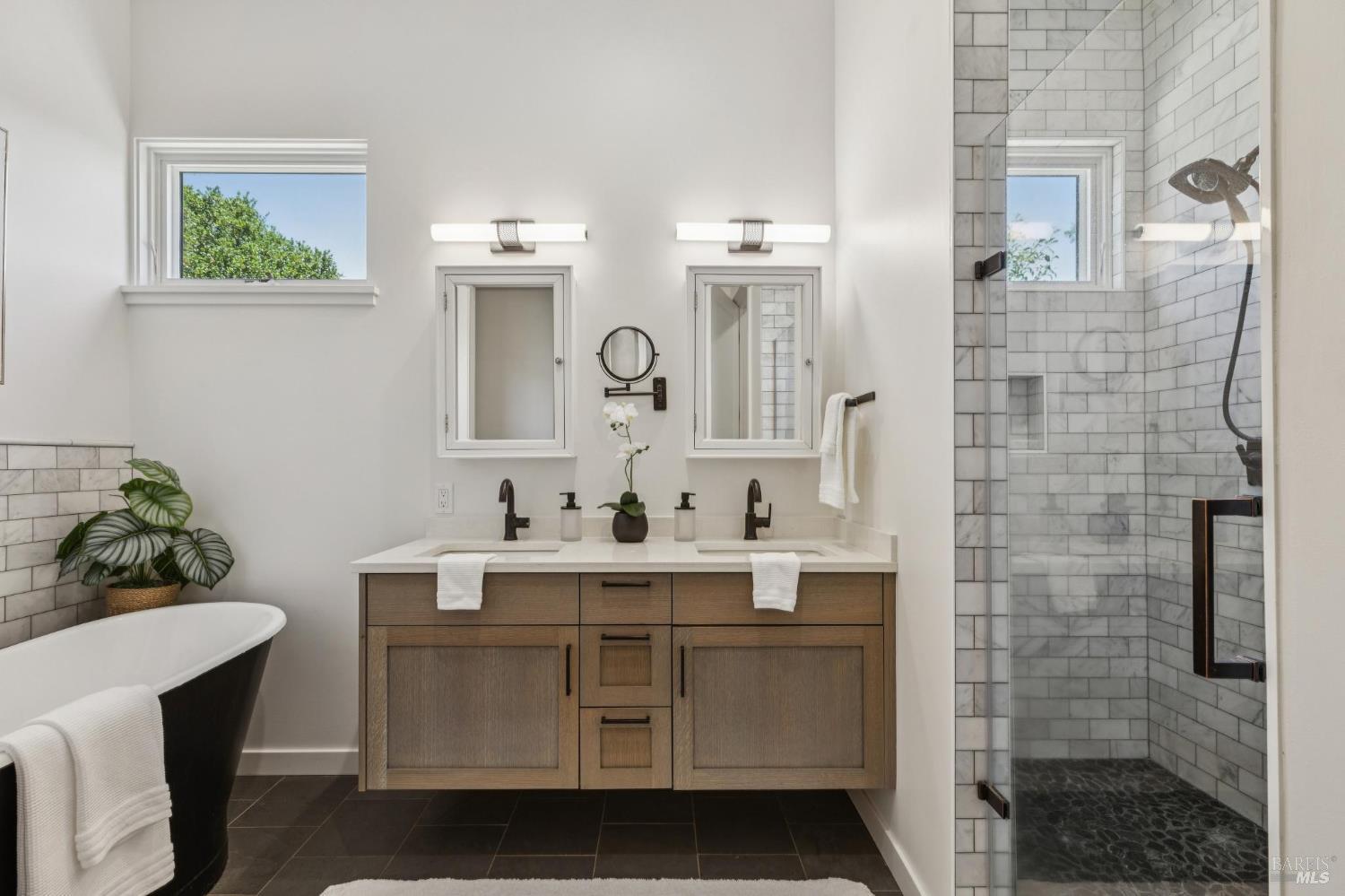 1035 Loma Vista Drive Napa CA 94558