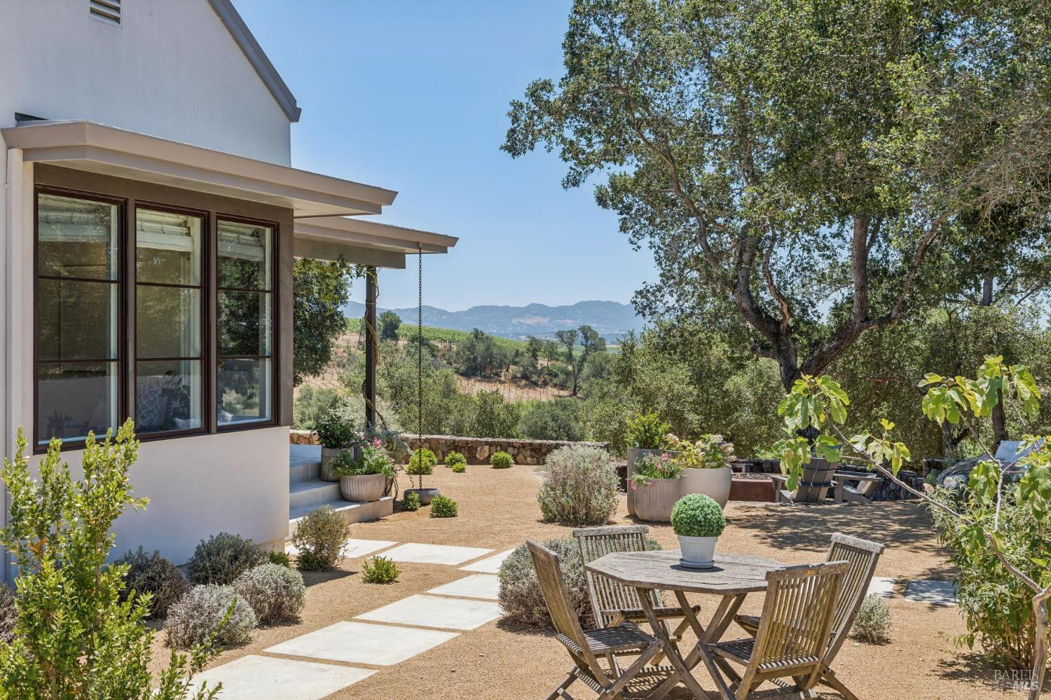 1035 Loma Vista Drive Napa CA 94558