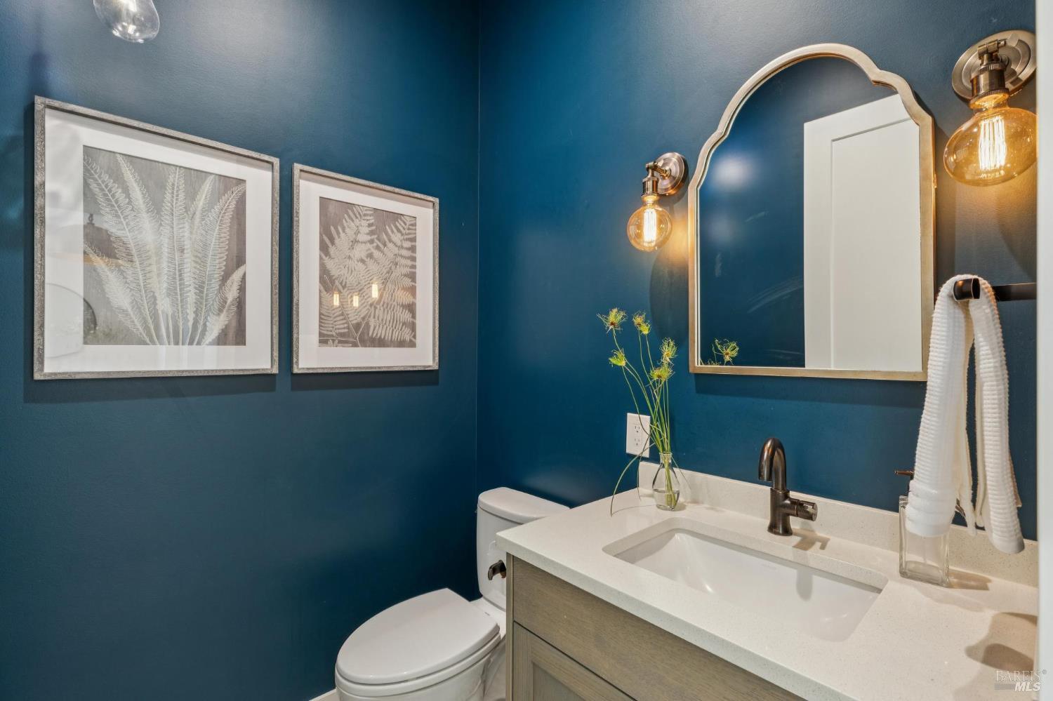 1035 Loma Vista Drive Napa CA 94558