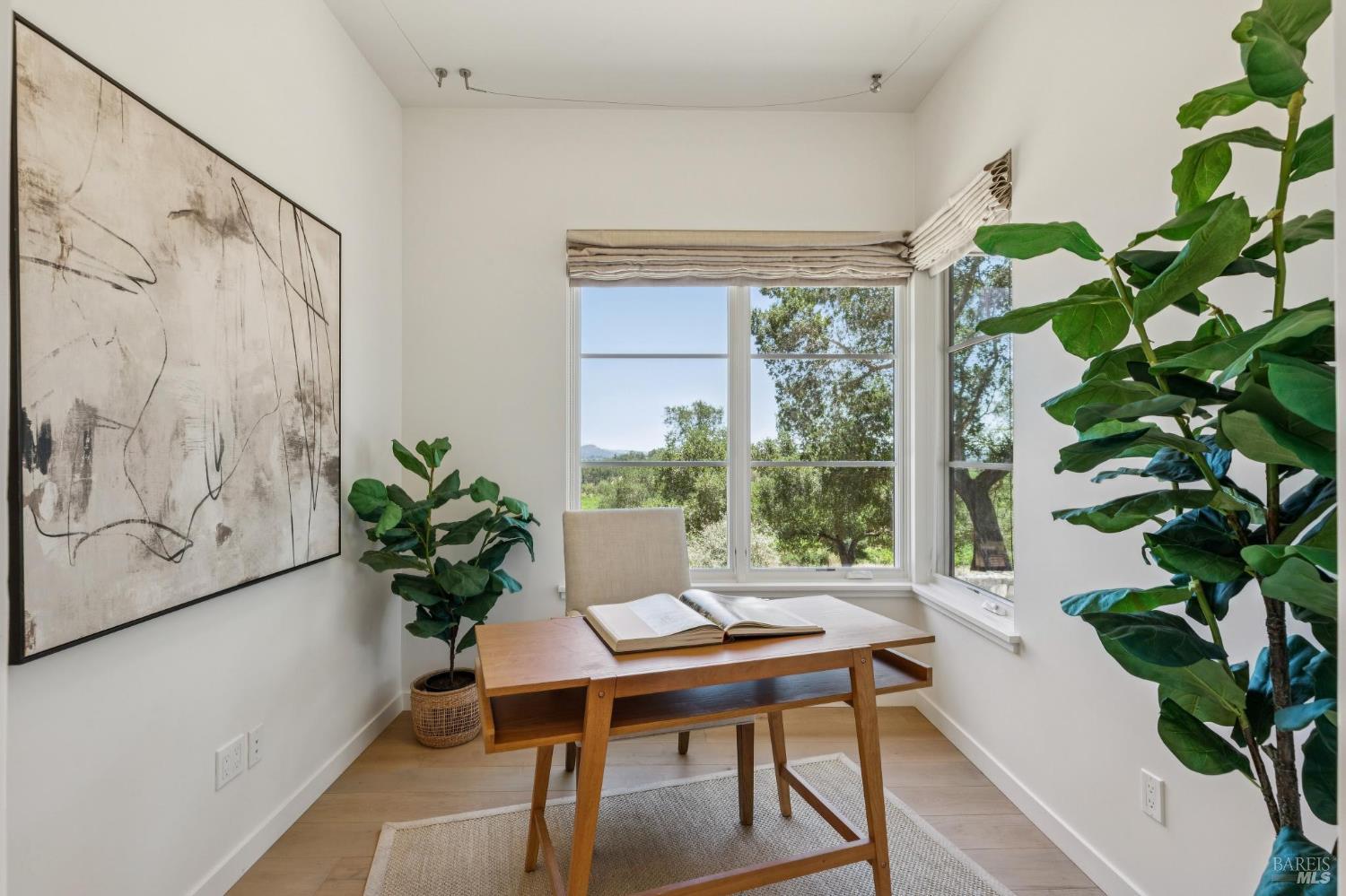 1035 Loma Vista Drive Napa CA 94558