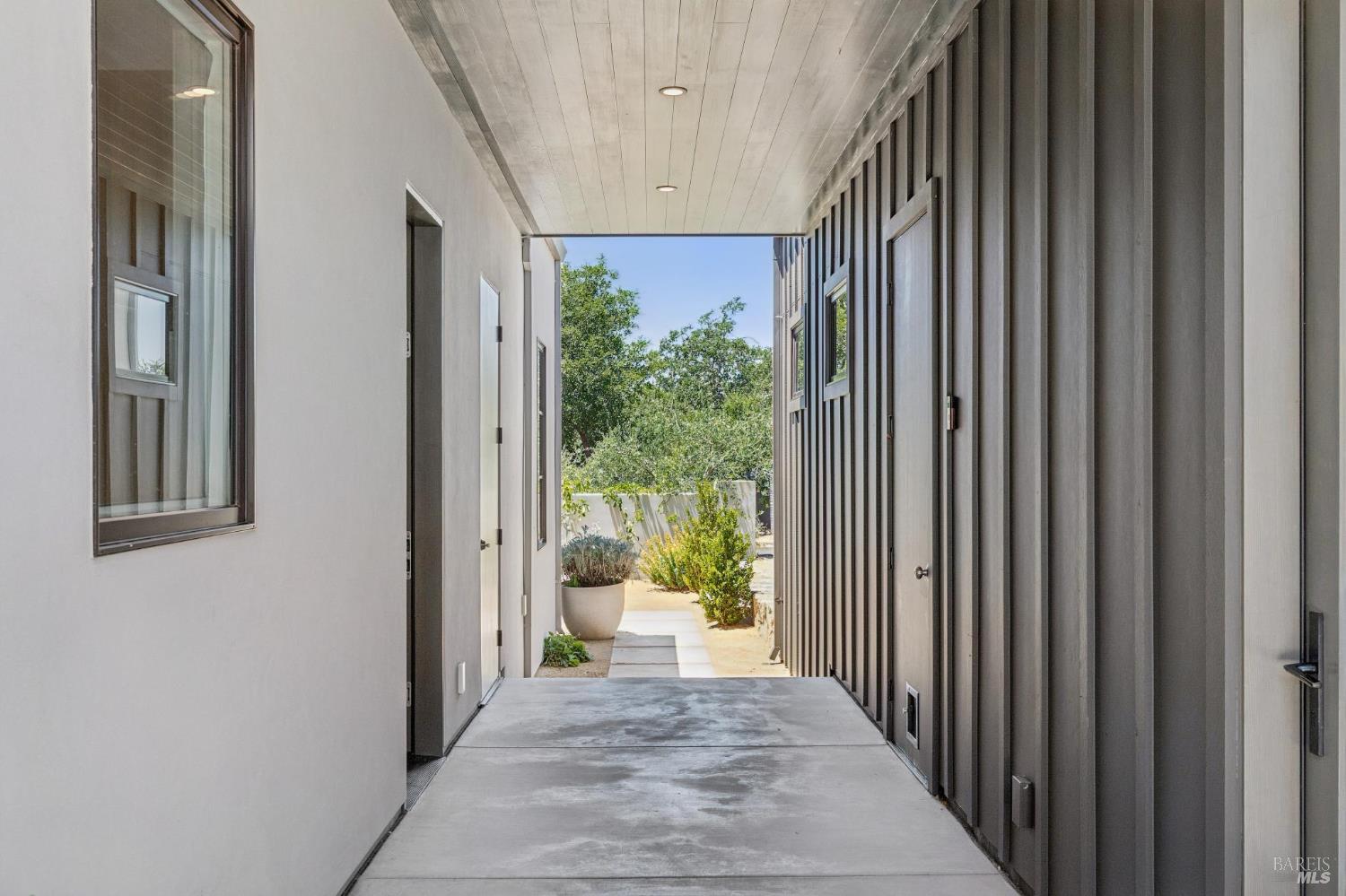 1035 Loma Vista Drive Napa CA 94558