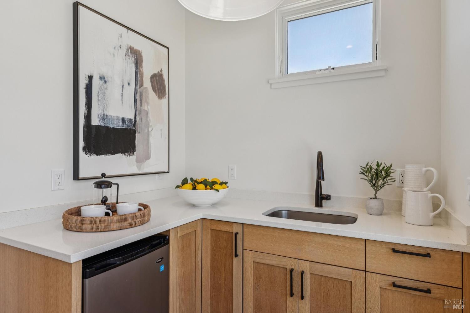 1035 Loma Vista Drive Napa CA 94558