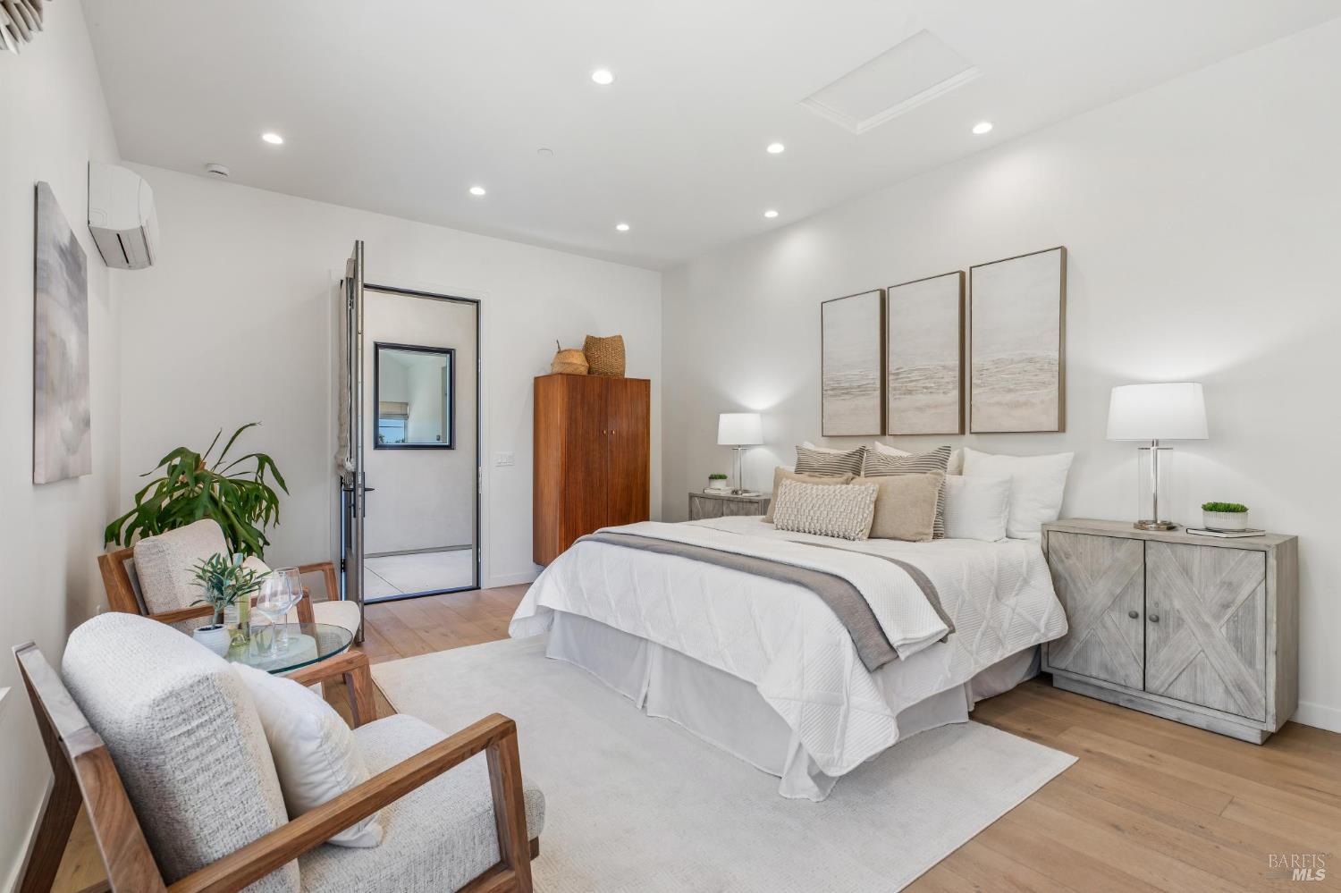 1035 Loma Vista Drive Napa CA 94558