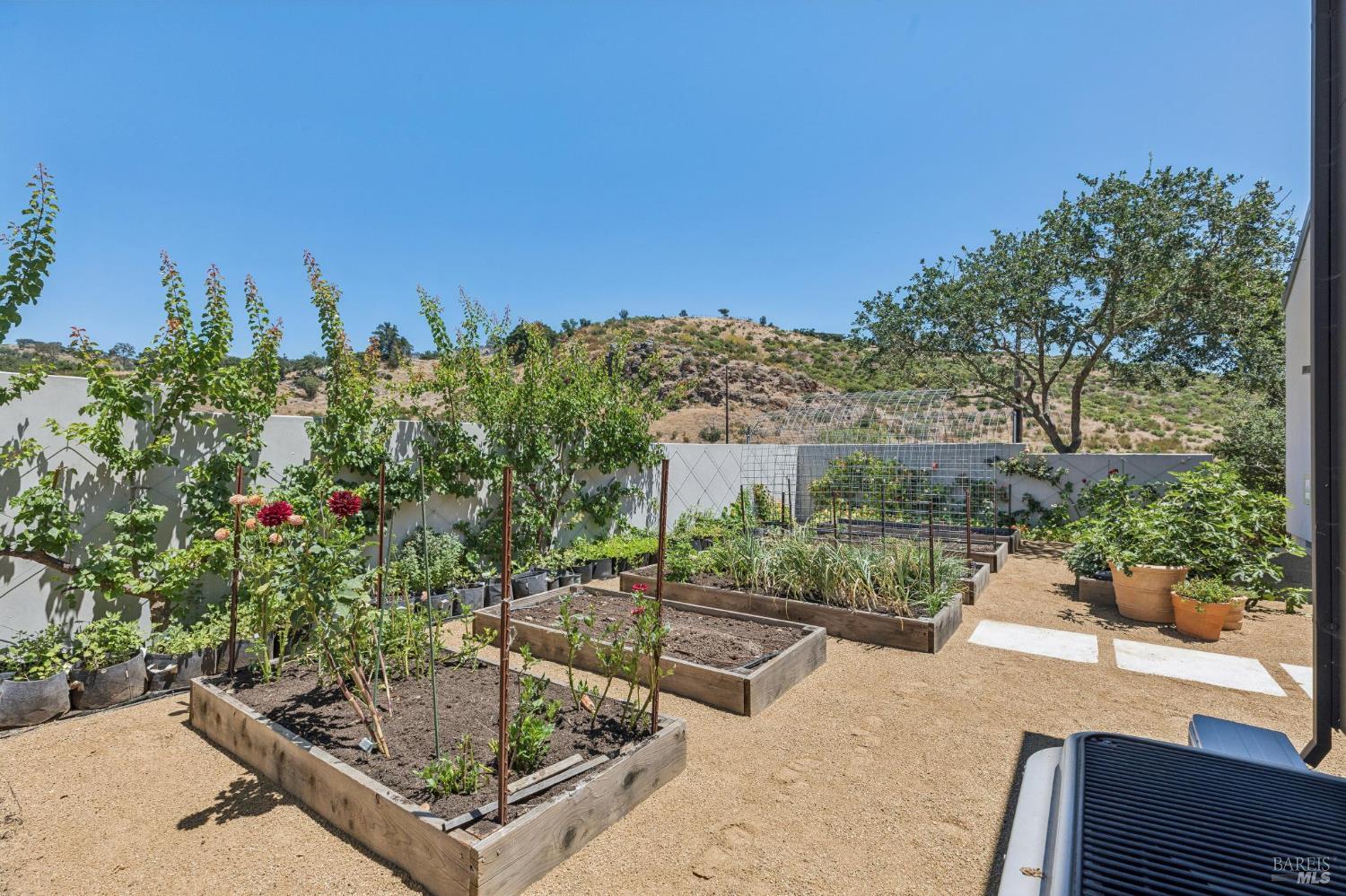 1035 Loma Vista Drive Napa CA 94558