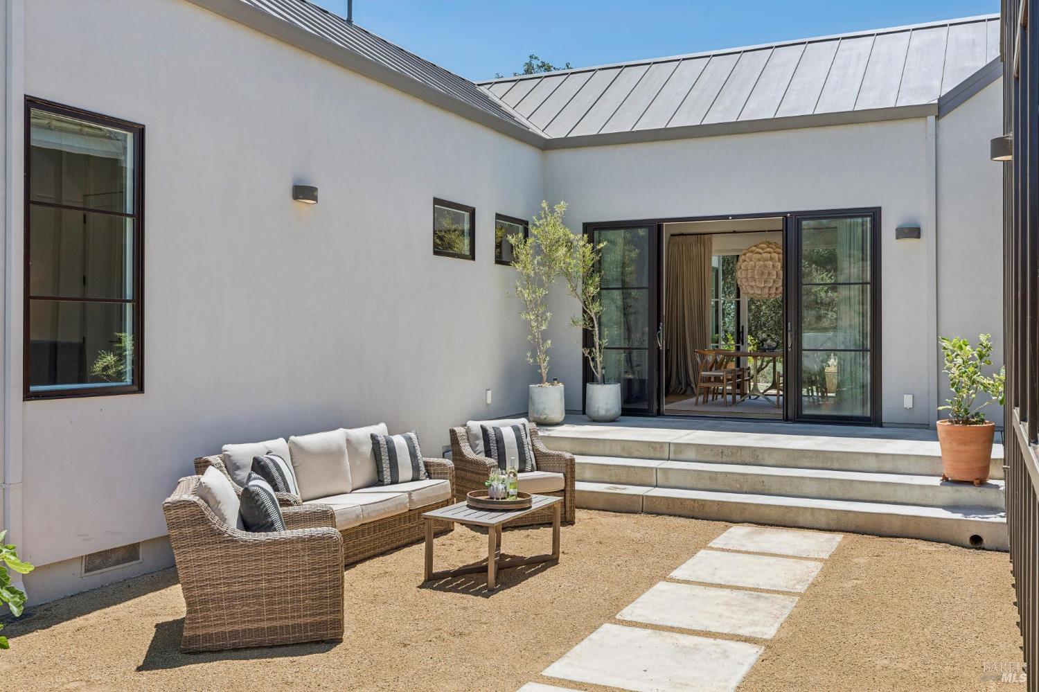 1035 Loma Vista Drive Napa CA 94558