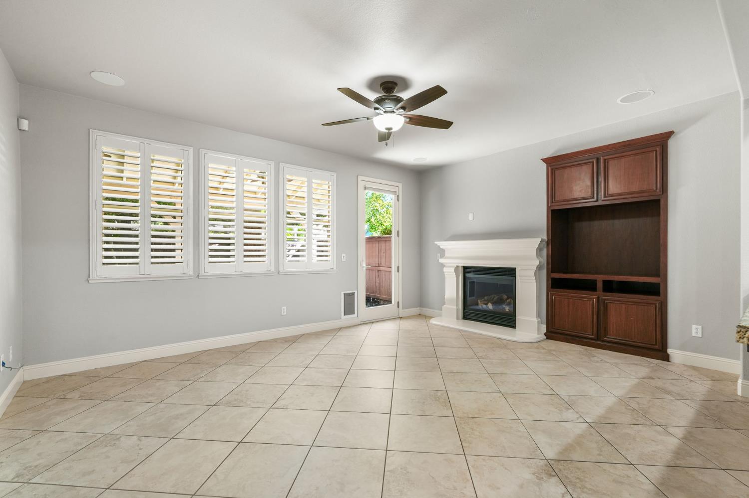 2552 Pinkerton Way Lodi CA 95242