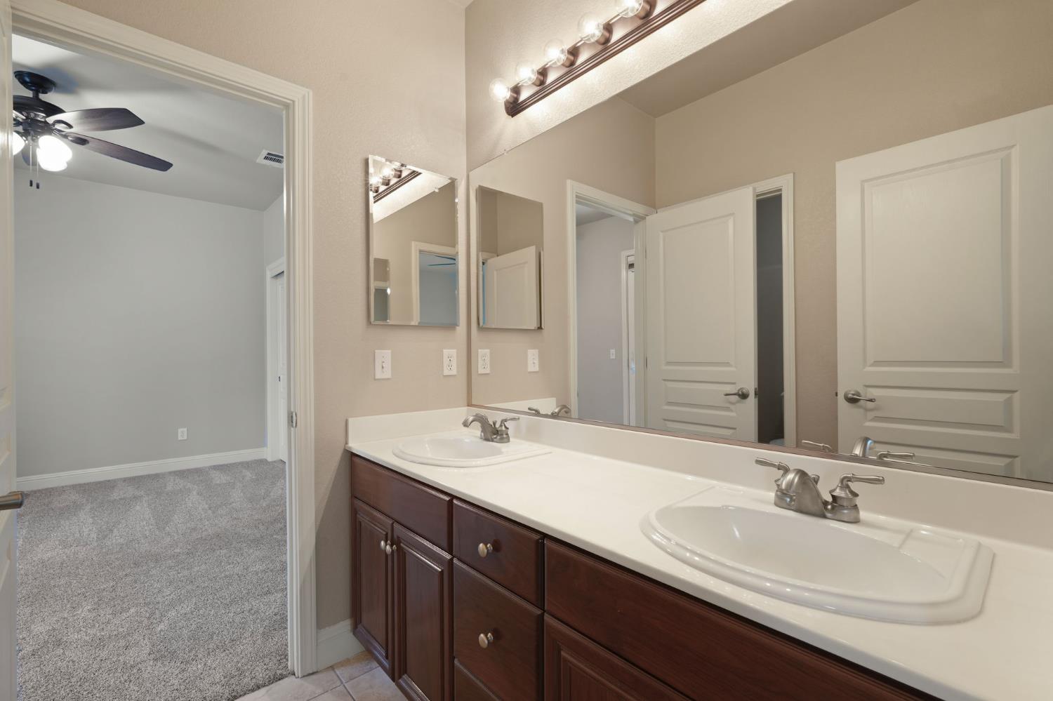 2552 Pinkerton Way Lodi CA 95242