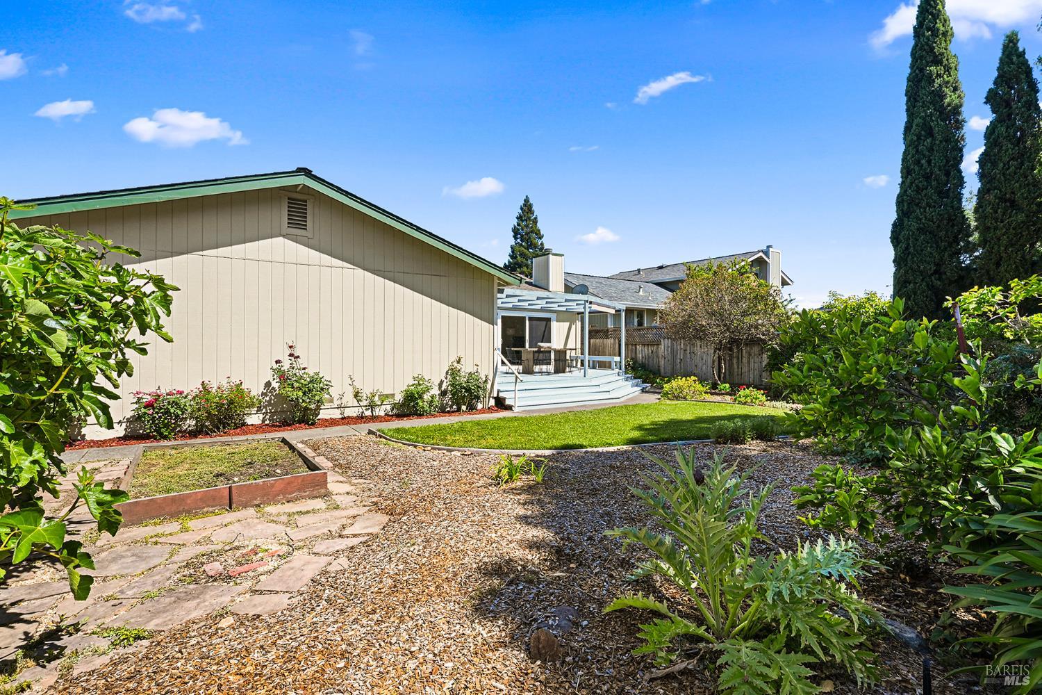 501 Firelight Drive Santa Rosa CA 95403