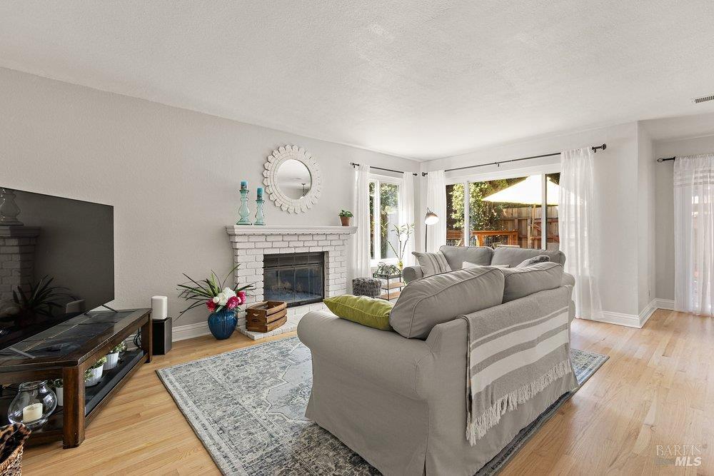 645 Snapdragon Place Benicia CA 94510