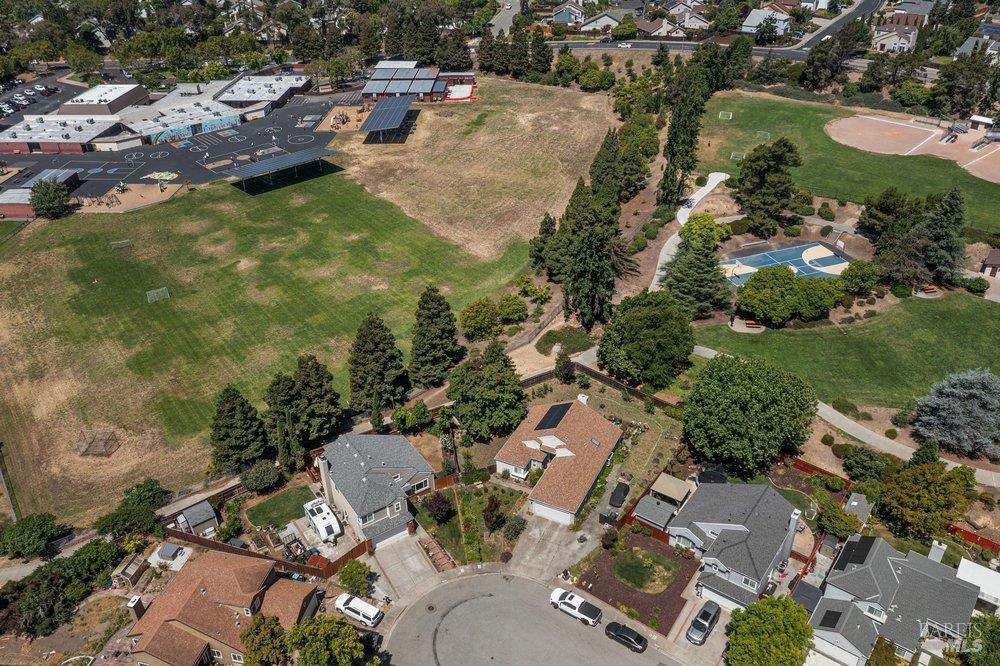 645 Snapdragon Place Benicia CA 94510