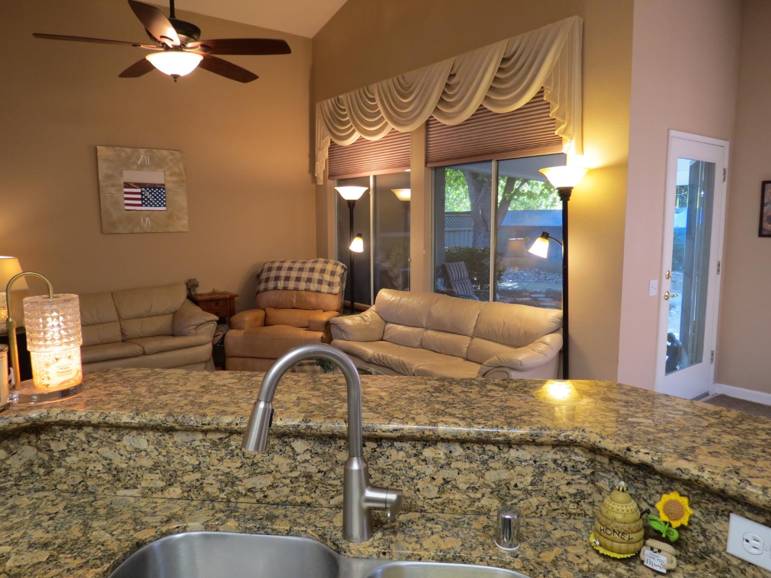 5321 Angelrock Loop Roseville CA 95747