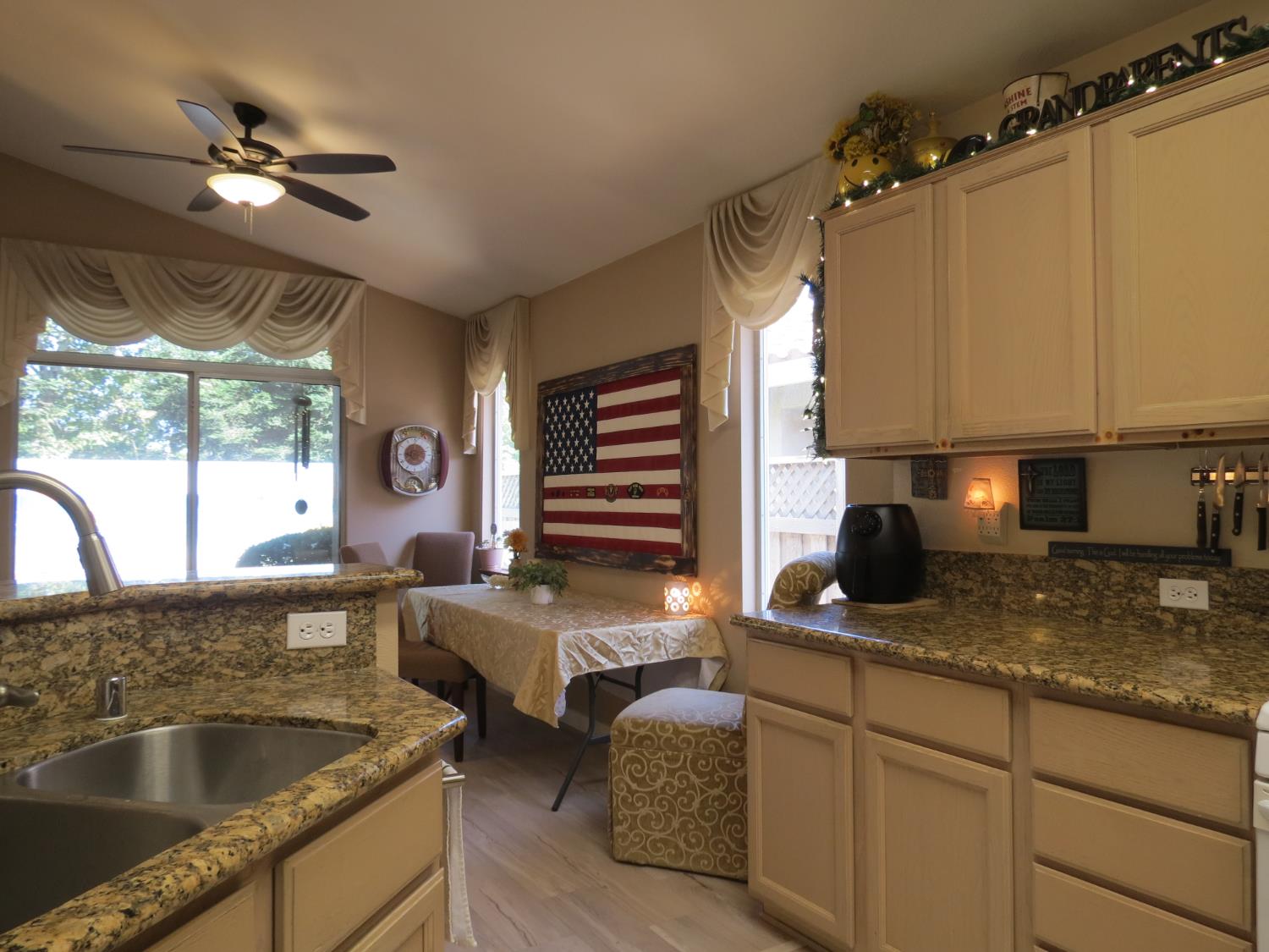 5321 Angelrock Loop Roseville CA 95747