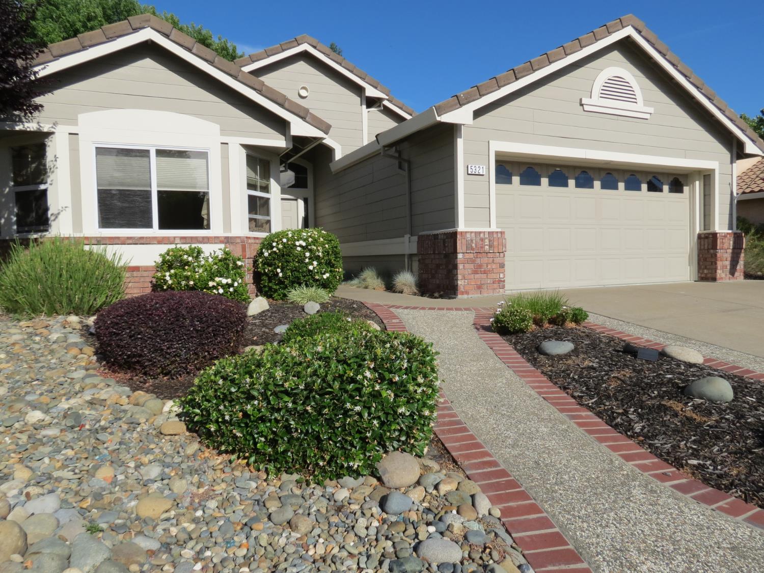 5321 Angelrock Loop Roseville CA 95747