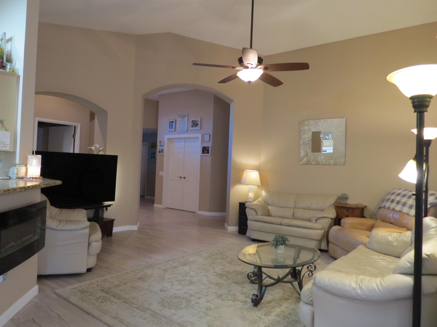 5321 Angelrock Loop Roseville CA 95747