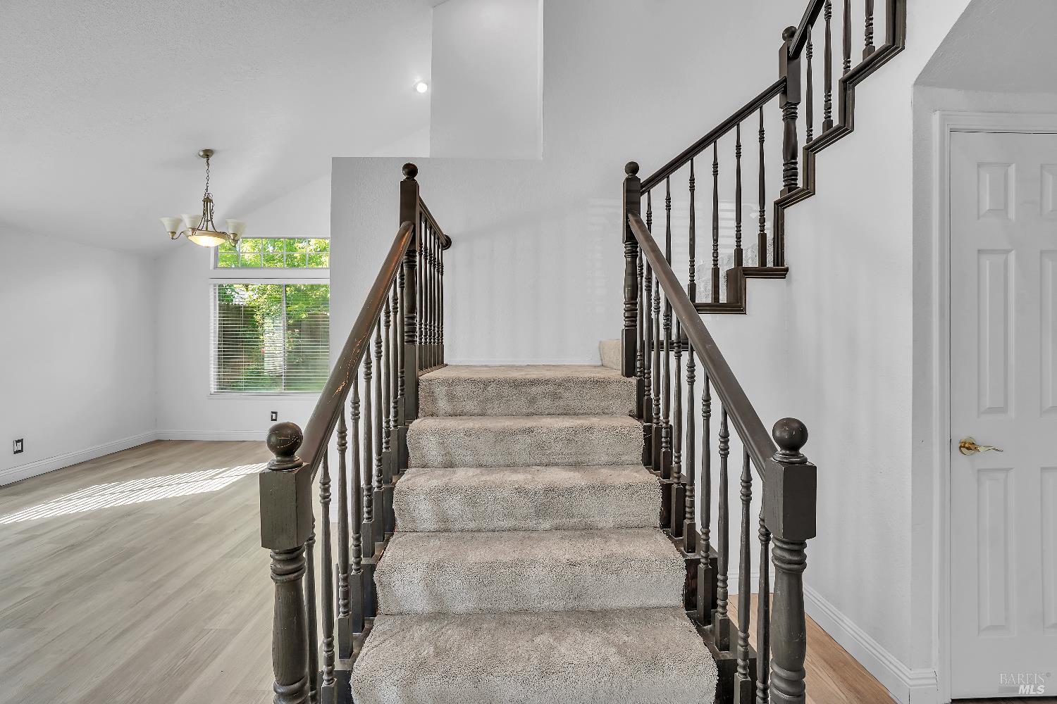 719 Raven Drive Vacaville CA 95687