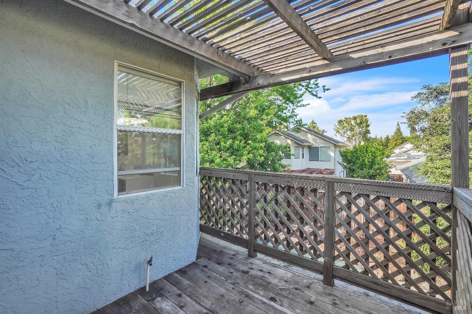 719 Raven Drive Vacaville CA 95687