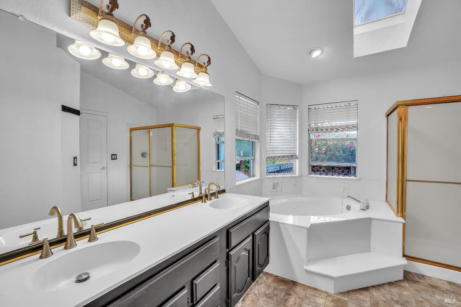 719 Raven Drive Vacaville CA 95687