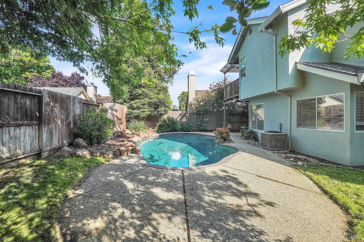 719 Raven Drive Vacaville CA 95687