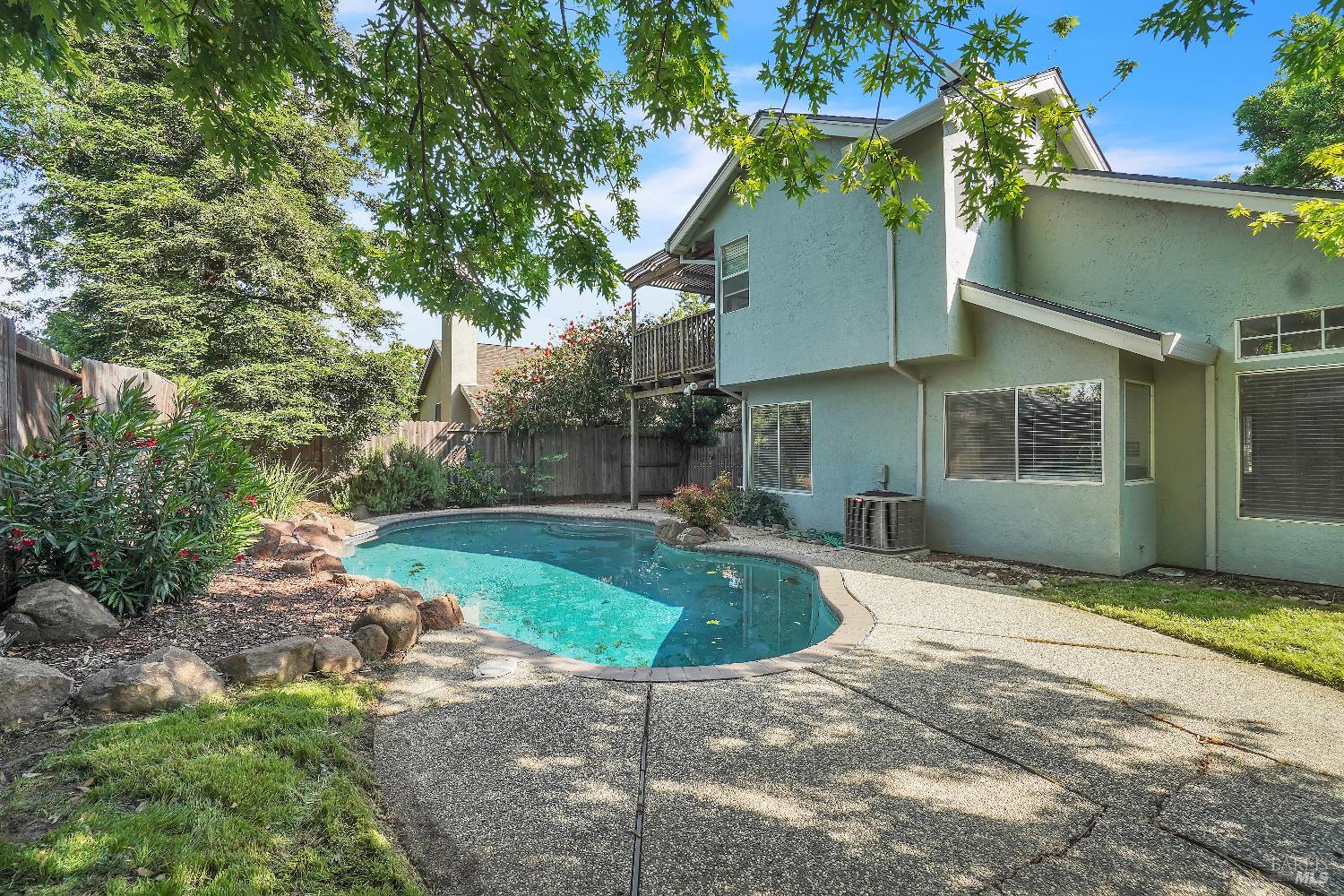 719 Raven Drive Vacaville CA 95687