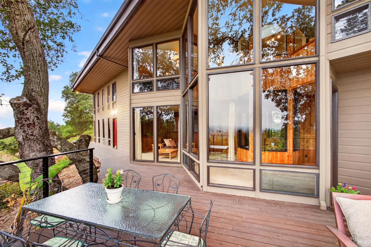 556 Montecito Boulevard Napa CA 94559