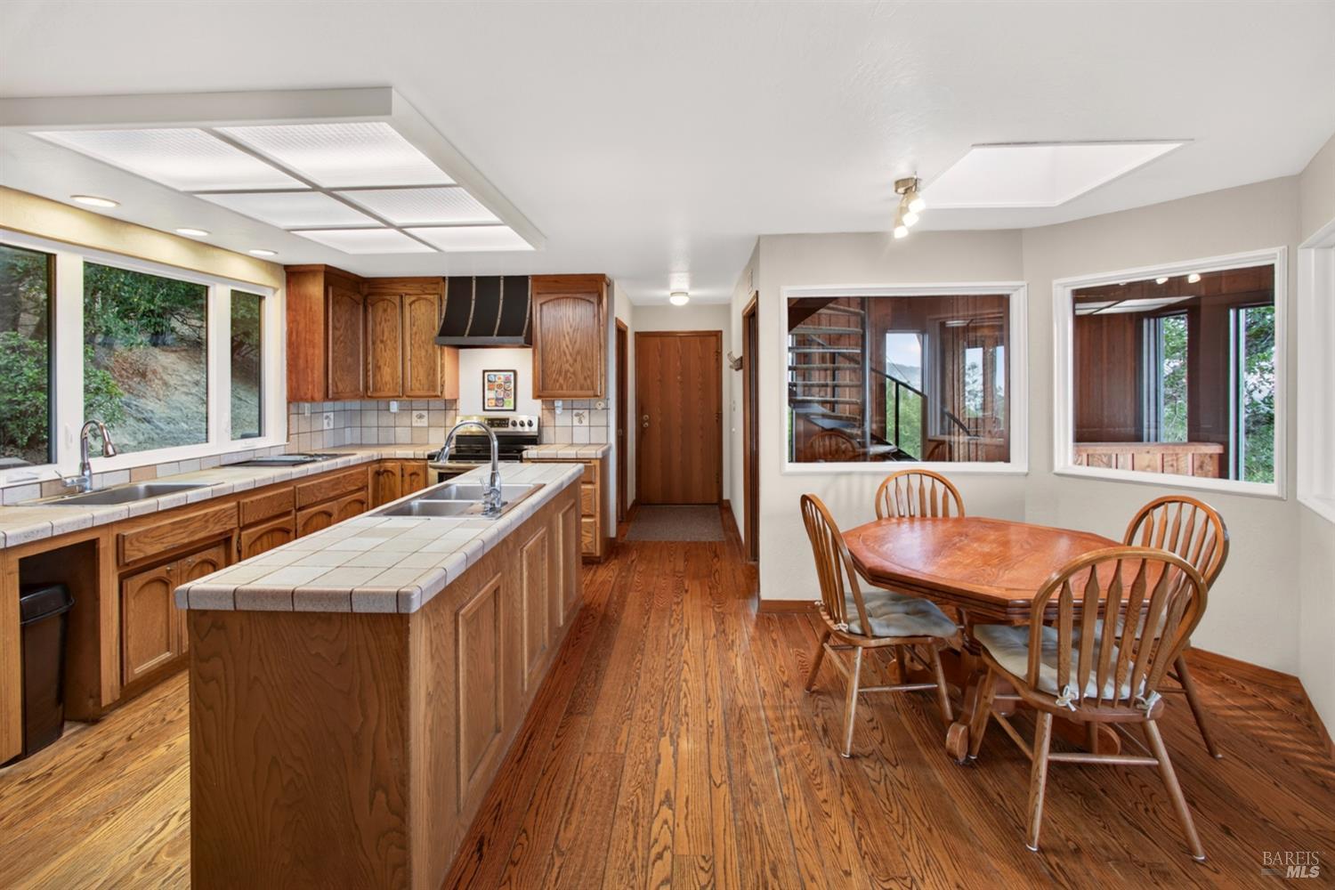 556 Montecito Boulevard Napa CA 94559