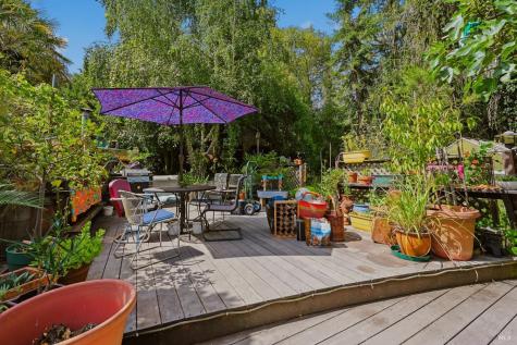 589 Pleasant Hill Road Sebastopol CA 95472