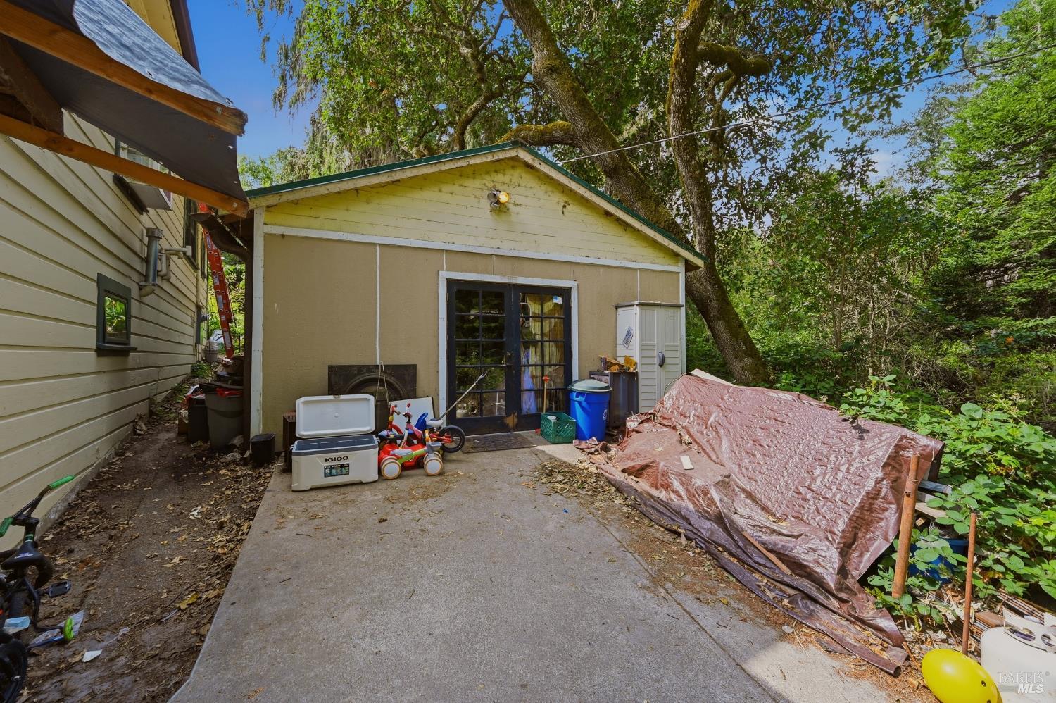 589 Pleasant Hill Road Sebastopol CA 95472