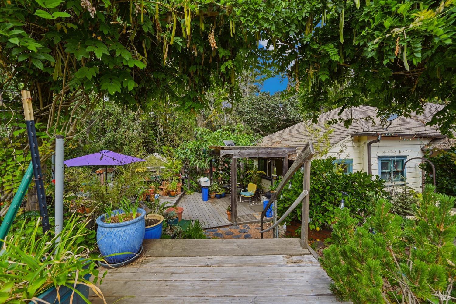 589 Pleasant Hill Road Sebastopol CA 95472