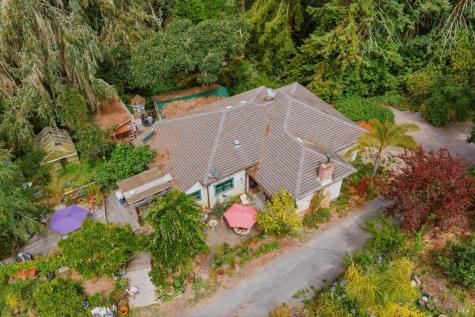 589 Pleasant Hill Road Sebastopol CA 95472