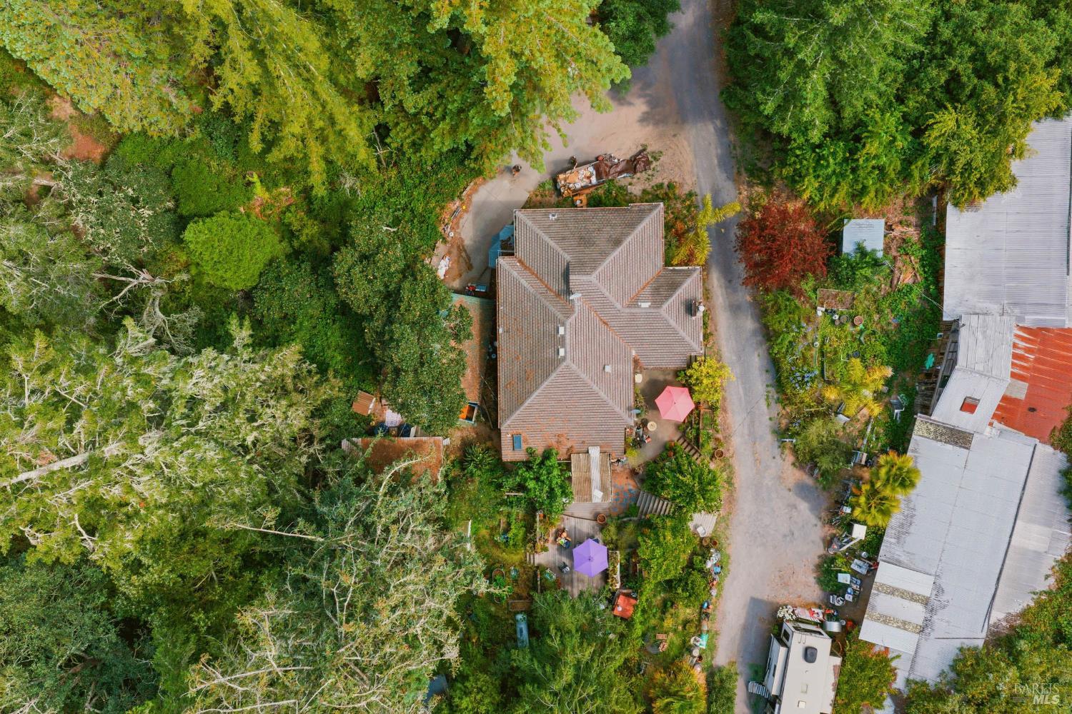 589 Pleasant Hill Road Sebastopol CA 95472