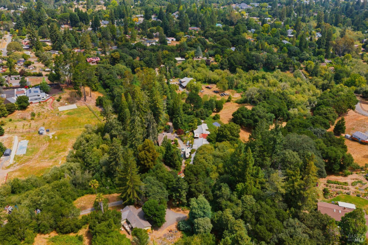 589 Pleasant Hill Road Sebastopol CA 95472