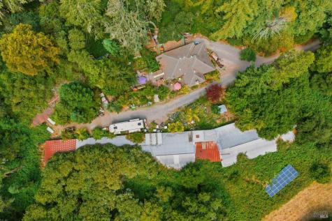 589 Pleasant Hill Road Sebastopol CA 95472