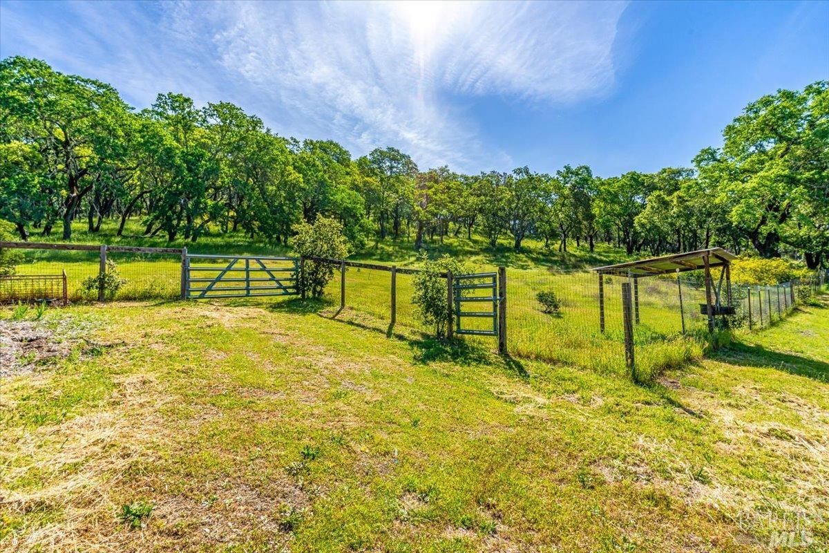 840-845 Horn Avenue Glen Ellen CA 95442