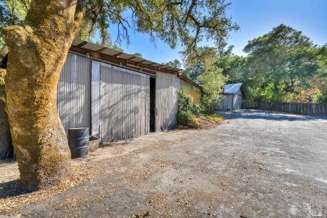 840-845 Horn Avenue Glen Ellen CA 95442