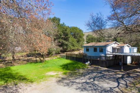 840-845 Horn Avenue Glen Ellen CA 95442