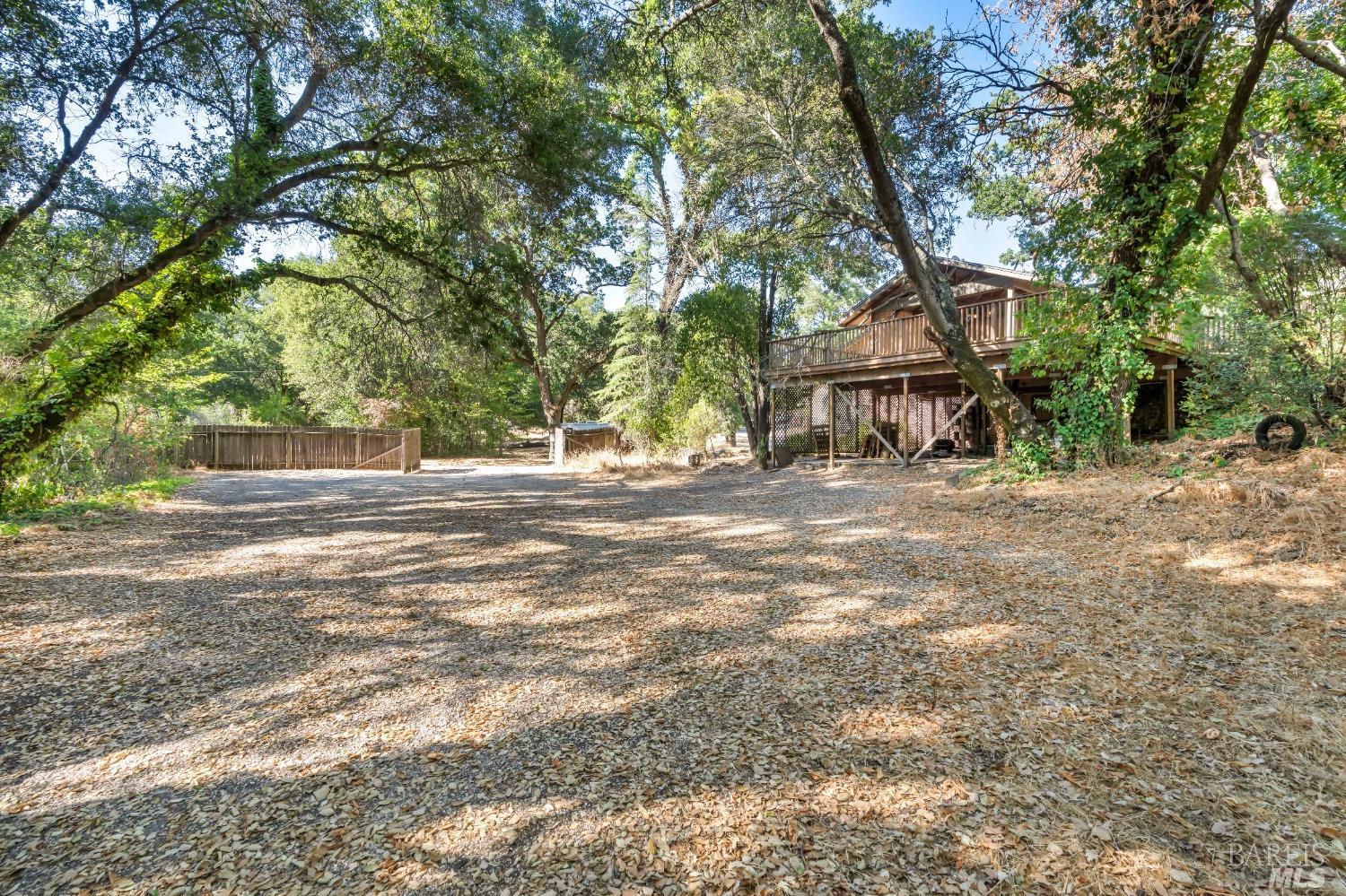 840-845 Horn Avenue Glen Ellen CA 95442