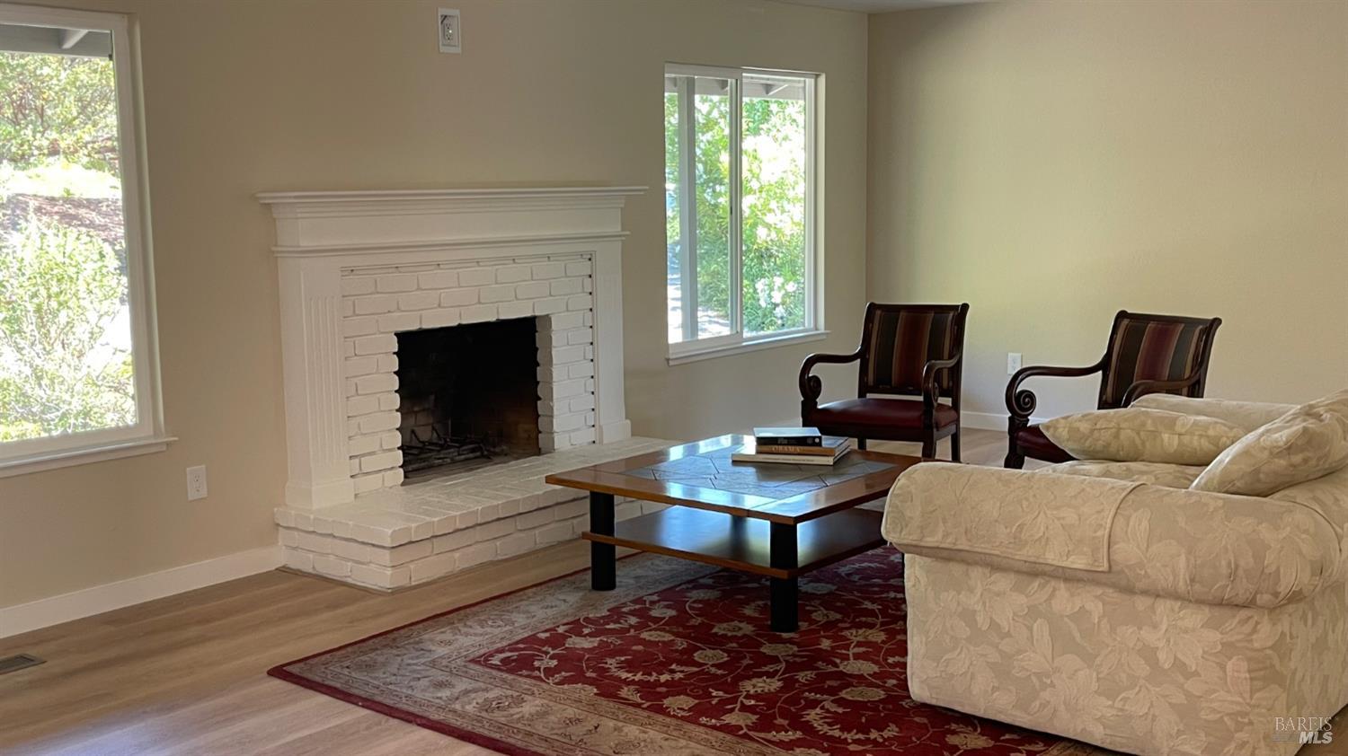 496 Oak Brook Court Santa Rosa CA 95409