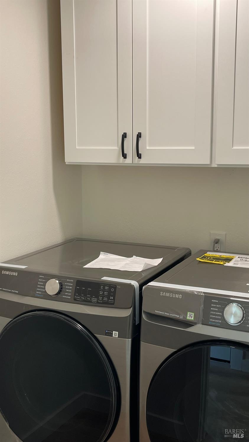 496 Oak Brook Court Santa Rosa CA 95409